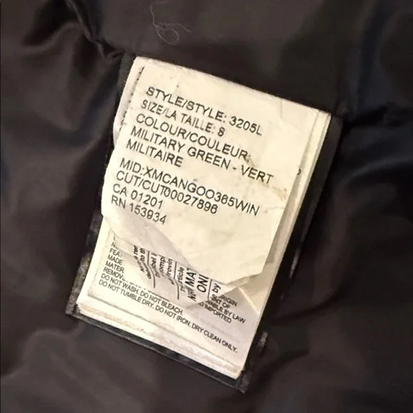 Canada Goose Women's Elwin Green Quilted Jacket. Excellent condition. - Picture 6 of 6